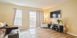 2723 Foxshire Dr Gallery 1