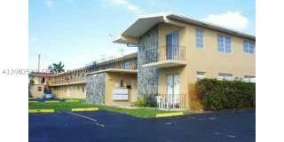 3903 SW 78th Ct Gallery 1