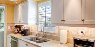 ** PARK SHORE ** 2 BED / 2 BATH - CONDO - 55+ COMMUNITY - SEASONAL OR SHORT TERM RENTAL Gallery 12