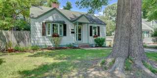 Charming Cape Cod Home - Detached Garage - Pet Friendly! Gallery 1