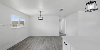 1867 NW 8th Ave Gallery 15