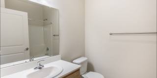 Silverplace Apartment Homes Gallery 9