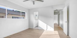 514 N Hayworth Avenue Gallery 9