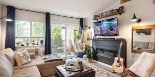 Modern 2 Bed, 1 Bath Condo near Dishman Hills! Gallery 3