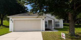 Spacious 3 Bd 2 Bth Home Available Now in Minneola! Gallery 1