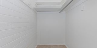 Country Club Apartments Gallery 10