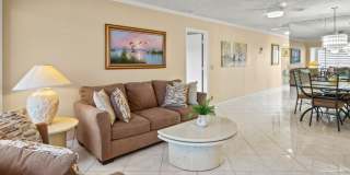 1001 Flame Vine Avenue Gallery 11