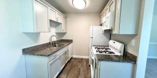 Greenhaven Apartments ~ In the Heart of Sacramento’s Pocket Neighborhood! Gallery 2