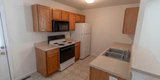 Three-bedroom, Two-bathroom Gallery 8