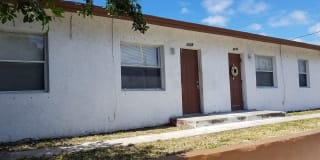 2009 Division Avenue 2009 Division Avenue Gallery 1