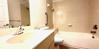 3BR/2BA Oasis with Chef's Kitchen, Private Suite, and Serene Outdoor Haven! Gallery 15