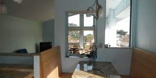 671 Lily Street - Upper level Gallery 11