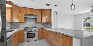 467 Northeast 31st Street Gallery 5