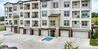 Reveal at Onion Creek Apartments Gallery 52