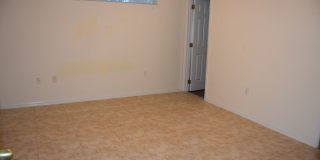 Beautiful 3 bedroom home with a den or office located in the prestigious Southern Dunes man gated golf community! Gallery 10