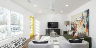 568 E Rebecca Street Gallery 1