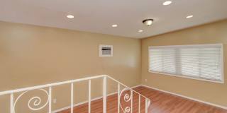 3-Bed Signal Hill House for Lease Gallery 8