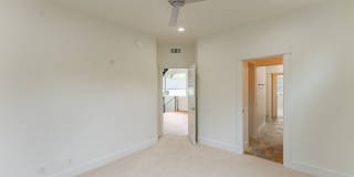 Gorgeous 4 bedroom, 5 bathroom House in Bouldin Creek! Gallery 24