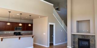 SW Bend - 3 Bed 2.5 Bath -Fenced-Corner lot-Amenities Gallery 7