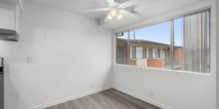 Sunset Square Gallery 51