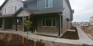 Updated and Bright 3 Bedroom Townhouse in Greeley! Gallery 1