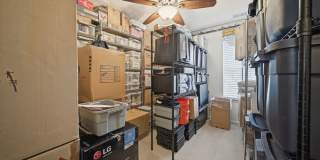 LARGE 4 BEDROOM HOME NEAR MILITARY BASE AND BAY Gallery 32