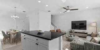 4404 Longwood Lake Square Gallery 22