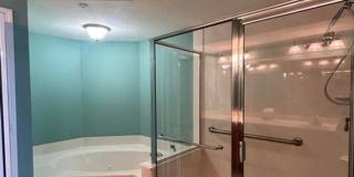 Magnolia Bay Club Condo: 2400 Grandiflora Blvd #606 Gallery 17