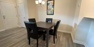 Room in 3 Bedroom Townhome at Talley St Gallery 22