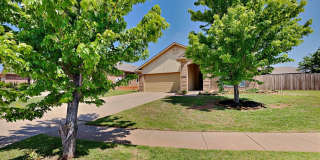 3 Bedroom 2 Bath 2 Car Garage in Deer Creek Schools Gallery 1