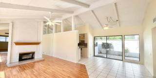 AVAILABLE NOW!! 3 Bedroom 2.5 Bathroom House in Palm Springs! Gallery 4
