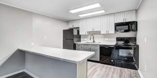 Poplar Ridge Apartments Gallery 24