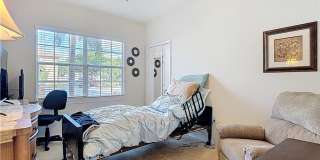 3 bedroom 2 bathroom Condo in the Gardens at Beachwalk Gallery 23