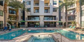 View 32 Apartments Gallery 40