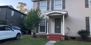 Great location in Garden District seconds from Downtown and LSU. Great location in Garden District seconds from Downtown and LSU. Gallery 1