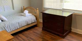 Room in 3 Bedroom Home at E Cornwallis Rd Gallery 41