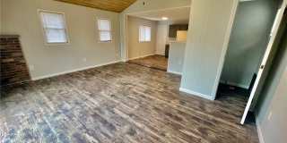 223 E Filbert Street Gallery 11