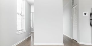 907 West School Gallery 7