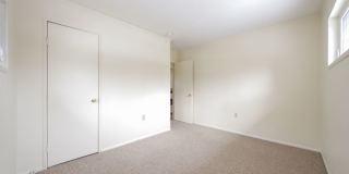 Crestmont Avenue House! Gallery 14