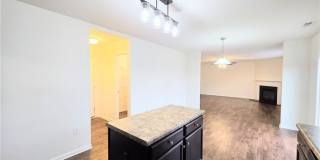 331 Botanical Court Gallery 6