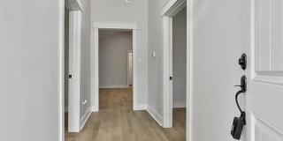 8 Long Street Gallery 1