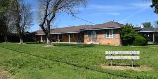 2011 Bell Avenue Unit B Gallery 1