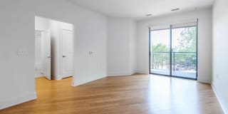 2201 Pershing Gallery 12