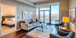 NIC on Fifth Gallery 1