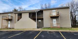 Nice 2BR/1BA in Joplin near MSSU campus! (upstairs unit with Balcony! ) HUD APPROVED!! Gallery 9