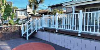 Charming 2+1 PDR hills home w/ large lot. Jacuzzi, decks, fireplace, view, walk to the beach! Gallery 10