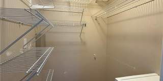 212 GRENADINE Street Gallery 10