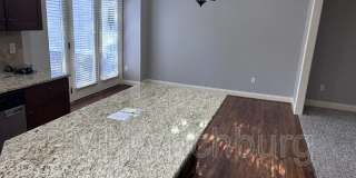 1040 Commonwealth Circle Gallery 3