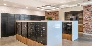 The Common Gallery 33