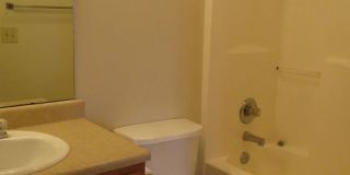 Cozy 3BD/2BR Ranch in South Lafayette Gallery 11